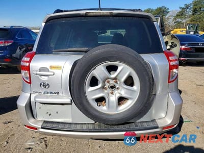 Zdjęcie 6 z 12 samochodu: 2009 TOYOTA RAV4 BASE VIN:JTMZF33V295012729 - miniatura