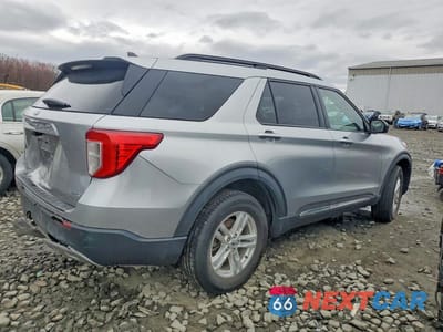 Trzecie zdjęcie samochodu z tyłu: 2023 FORD EXPLORER XLT VIN:1FMSK8DH6PGA84940 - miniatura