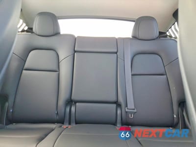Zdjęcie 10 z 13 samochodu: 2025 TESLA MODEL Y VIN:7SAYGDED8SF270764 - miniatura