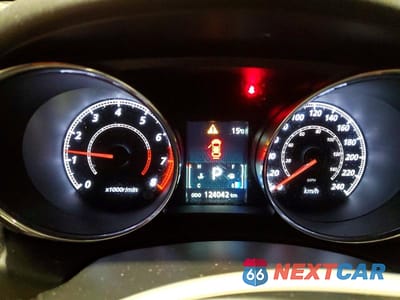 Zdjęcie 9 z 14 samochodu: 2018 MITSUBISHI RVR SE LIMITED VIN:JA4AJ4AW5JZ603562 - miniatura