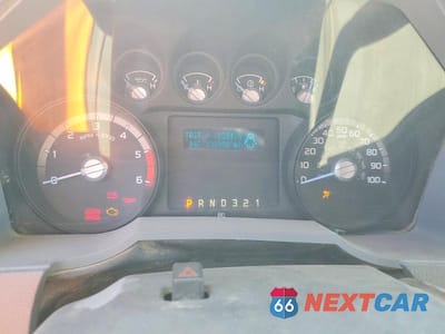 Zdjęcie 9 z 11 samochodu: 2014 FORD F550 SUPER DUTY FLATBED TRUCK VIN:1FDUF5GYXEEA43047 - miniatura