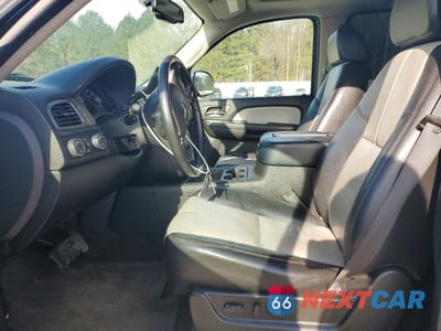 Zdjęcie 7 z 13 samochodu: 2007 CHEVROLET TAHOE K1500 VIN:1GNFK13057R356754 - miniatura