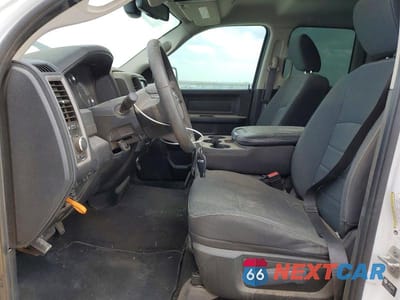 Zdjęcie 7 z 11 samochodu: 2022 RAM 1500 CLASSIC TRADESMAN VIN:1C6RR6FG9NS218039 - miniatura