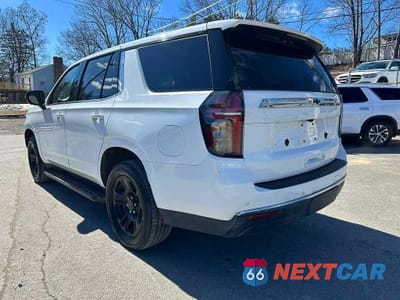 Drugie zdjęcie samochodu z przodu: 2023 CHEVROLET TAHOE C1500 VIN:1GNSCLED6PR285782 - miniatura