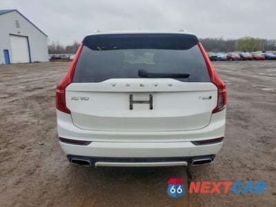 Zdjęcie 6 z 12 samochodu: 2016 VOLVO XC90 T6 VIN:YV4A22PM1G1067078 - miniatura