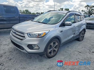 2018 FORD ESCAPE SEL 1FMCU0HD0JUA79393 - główne zdjęcie licytacji z USA - miniatura