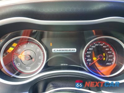 Zdjęcie 9 z 12 samochodu: 2017 DODGE CHARGER SXT VIN:2C3CDXHG8HH638410 - miniatura