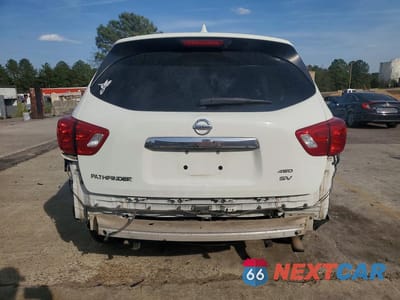 Zdjęcie 6 z 13 samochodu: 2019 NISSAN PATHFINDER SV VIN:5N1DR2MM1KC577312 - miniatura