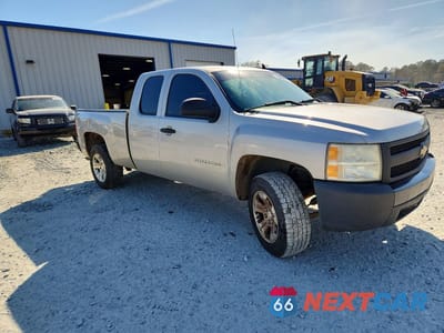 Czwarte zdjęcie samochodu z boku: 2008 CHEVROLET SILVERADO C1500 VIN:2GCEC19CX81290425 - miniatura