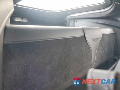 Zdjęcie 10 z 11 samochodu: 2019 ASTON MARTIN VANTAGE VIN:SCFSMGAW4KGN02689 - miniatura