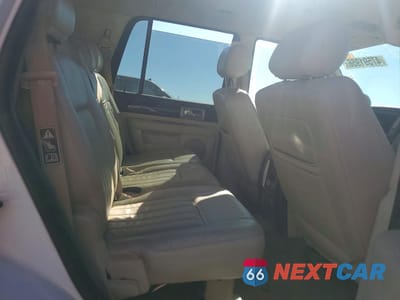 Zdjęcie 11 z 14 samochodu: 2003 LINCOLN NAVIGATOR VIN:5LMFU28R53LJ32857 - miniatura