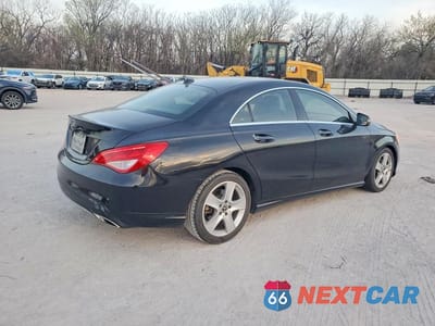Trzecie zdjęcie samochodu z tyłu: 2018 MERCEDES-BENZ CLA 250 VIN:WDDSJ4EB7JN558929 - miniatura