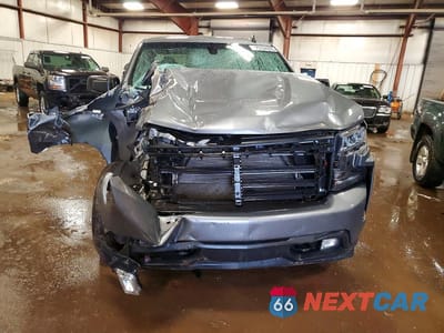 Piąte zdjęcie samochodu w środku: 2021 CHEVROLET SILVERADO K1500 RST VIN:3GCUYEED7MG383147 - miniatura