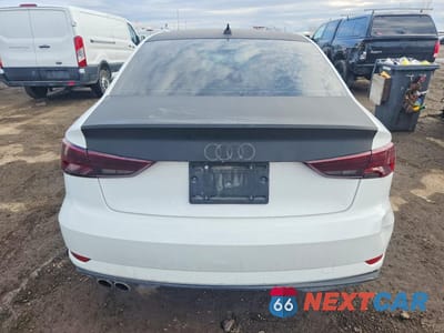 Zdjęcie 6 z 12 samochodu: 2017 AUDI A3 VIN:WAUAUGFF2H1043643 - miniatura
