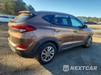 Trzecie zdjęcie samochodu z tyłu: 2016 HYUNDAI TUCSON SE VIN:KM8J33A44GU160587 - miniatura