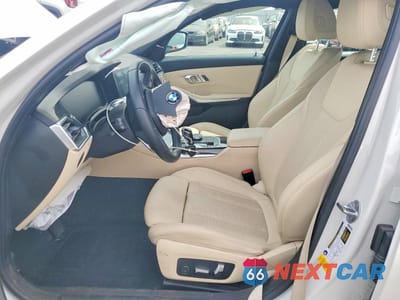 Zdjęcie 7 z 12 samochodu: 2022 BMW 330I VIN:3MW5R1J06N8C39868 - miniatura