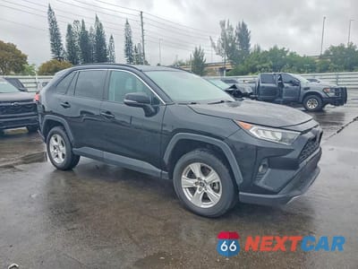 Czwarte zdjęcie samochodu z boku: 2020 TOYOTA RAV4 XLE VIN:2T3W1RFV7LC050989 - miniatura