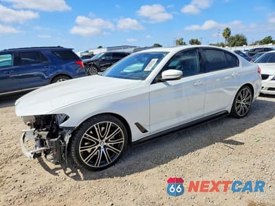 2019 BMW 540 I WBAJE5C56KWW32153 - główne zdjęcie licytacji z USA - miniatura