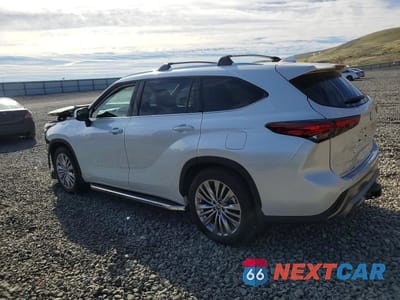 Drugie zdjęcie samochodu z przodu: 2022 TOYOTA HIGHLANDER PLATINUM VIN:5TDFZRBH9NS228879 - miniatura