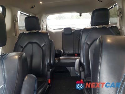 Zdjęcie 10 z 13 samochodu: 2021 CHRYSLER PACIFICA TOURING L VIN:2C4RC1BG1MR585052 - miniatura