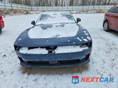 Piąte zdjęcie samochodu w środku: 2025 DODGE CHARGER DAYTONA R VIN:2C3CDBCK2SR559637 - miniatura