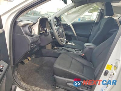 Zdjęcie 7 z 13 samochodu: 2015 TOYOTA RAV4 LE VIN:2T3BFREV4FW321253 - miniatura