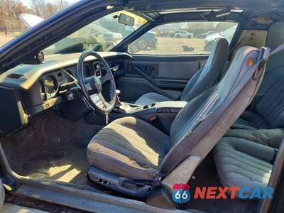 Zdjęcie 7 z 11 samochodu: 1986 PONTIAC FIREBIRD TRANS AM VIN:1G2FW87H5GN213059 - miniatura