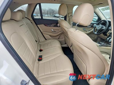 Zdjęcie 11 z 13 samochodu: 2019 MERCEDES-BENZ GLC 300 4MATIC VIN:WDC0G4KB1KF558855 - miniatura