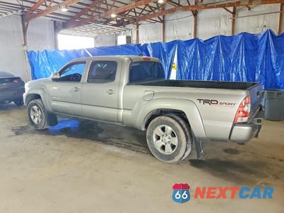 Drugie zdjęcie samochodu z przodu: 2014 TOYOTA TACOMA V6 VIN:3TMMU4FN7EM070700 - miniatura