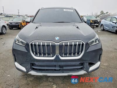 Piąte zdjęcie samochodu w środku: 2024 BMW X1 XDRIVE28I VIN:WBX73EF05R5Y49487 - miniatura