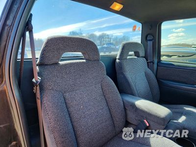 Zdjęcie 10 z 12 samochodu: 1995 CHEVROLET S TRUCK S10 VIN:1GCDT14ZXSK182501 - miniatura