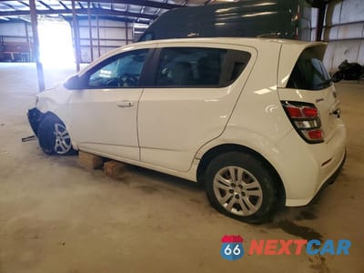Drugie zdjęcie samochodu z przodu: 2020 CHEV SONIC VIN:1G1JG6SB1L4106397 - miniatura