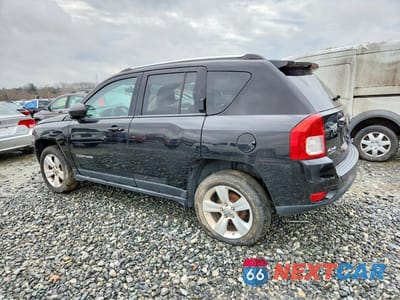 Drugie zdjęcie samochodu z przodu: 2012 JEEP COMPASS SPORT VIN:1C4NJDBB1CD635315 - miniatura