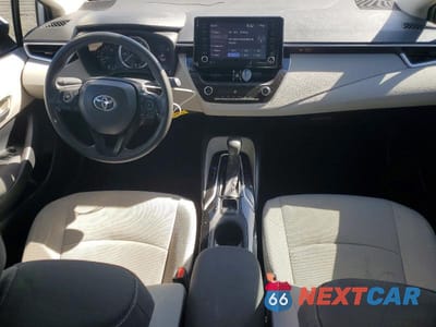 Zdjęcie 8 z 11 samochodu: 2022 TOYOTA COROLLA LE VIN:JTDEPMAE3N3022776 - miniatura