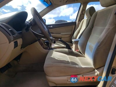 Zdjęcie 7 z 12 samochodu: 2006 HONDA ACCORD EX VIN:1HGCM56736A030049 - miniatura