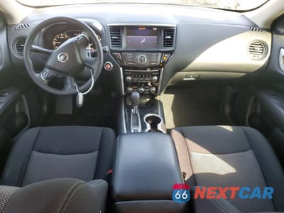 Zdjęcie 8 z 12 samochodu: 2018 NISSAN PATHFINDER S VIN:5N1DR2MM1JC643923 - miniatura