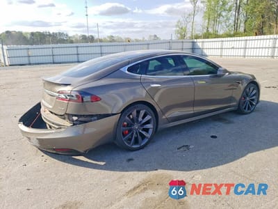 Trzecie zdjęcie samochodu z tyłu: 2016 TESLA MODEL S VIN:5YJSA1E49GF142270 - miniatura