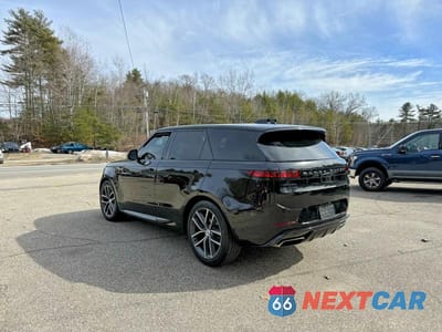 Trzecie zdjęcie samochodu z tyłu: 2023 LAND ROVER RANGE ROVER SPORT DYNAMIC SE VIN:SAL1L9FU1PA110336 - miniatura