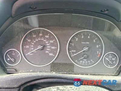 Zdjęcie 9 z 12 samochodu: 2016 BMW 320 I VIN:WBA8E1G58GNT35531 - miniatura