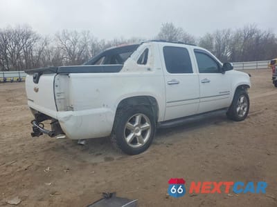 Trzecie zdjęcie samochodu z tyłu: 2011 CHEVROLET AVALANCHE LTZ VIN:3GNTKGE32BG100450 - miniatura