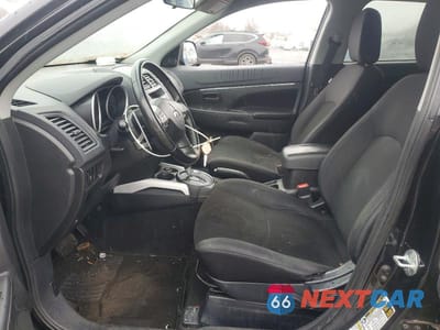 Zdjęcie 7 z 13 samochodu: 2013 MITSUBISHI OUTLANDER SPORT ES VIN:4A4AR3AU3DE006261 - miniatura