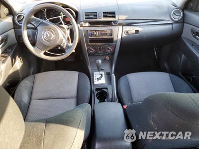 Zdjęcie 8 z 13 samochodu: 2006 MAZDA 3 I VIN:JM1BK32F361425947 - miniatura
