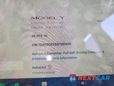 Zdjęcie 9 z 12 samochodu: 2025 TESLA MODEL Y VIN:7SAYGDEE8SF285001 - miniatura