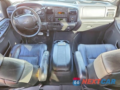 Zdjęcie 8 z 11 samochodu: 2005 FORD F250 SUPER DUTY VIN:1FTSW21P75EC68181 - miniatura