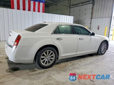 Trzecie zdjęcie samochodu z tyłu: 2012 CHRYSLER 300 LIMITED VIN:2C3CCACG1CH123796 - miniatura