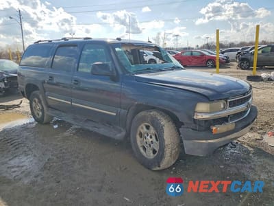Czwarte zdjęcie samochodu z boku: 2005 CHEVROLET SUBURBAN K1500 VIN:3GNFK16Z25G229578 - miniatura