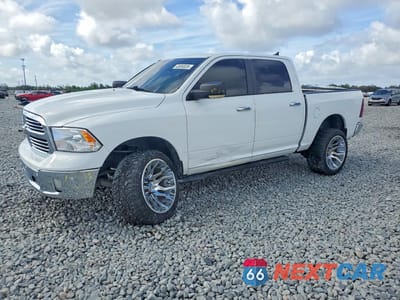 2017 RAM 1500 SLT 1C6RR6LT8HS696040 - główne zdjęcie licytacji z USA - miniatura