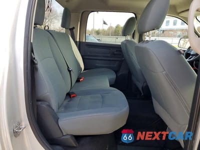 Zdjęcie 10 z 12 samochodu: 2018 RAM 1500 ST VIN:1C6RR6KT3JS139429 - miniatura