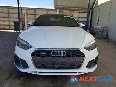 Piąte zdjęcie samochodu w środku: 2021 AUDI A5 PREMIUM 45 VIN:WAUDACF53MA059429 - miniatura