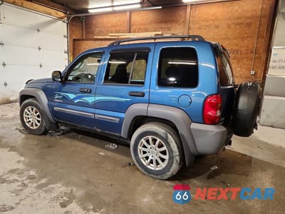 Drugie zdjęcie samochodu z przodu: 2004 JEEP LIBERTY SPORT VIN:1J4GL48K14W185031 - miniatura